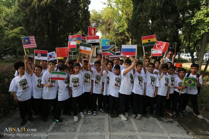 Photos: Peace tree planted by guests of third international Iran-Africa summit in Isfahan