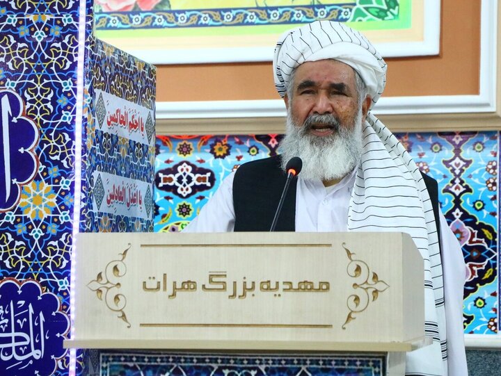 Photos: Friday prayers of Herat Shias held at Mahdieh