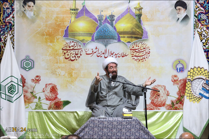 گزارش تصویری | جشن دهه کرامت با سخنرانی حجت الاسلام عالی