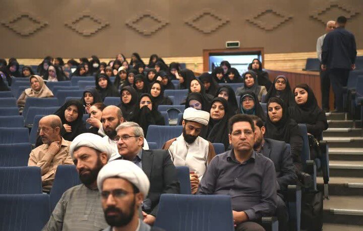 تصاویر| همایش بازشناسی مفاخر استان فارس