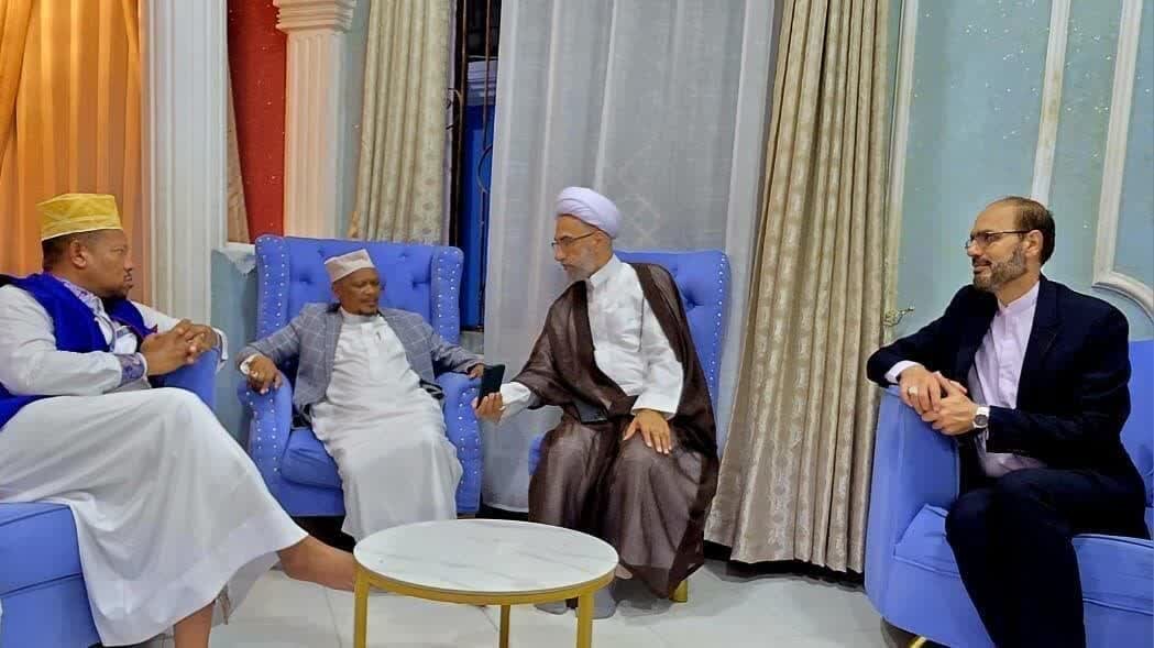 دیدار نماینده المصطفی با مفتی تانزانیا