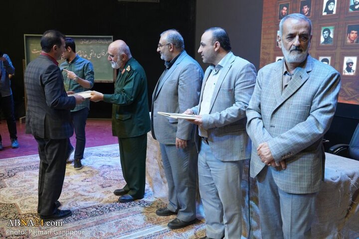 Photos: Memorial ceremony for martyrs of Operation Valfajr 9 held in Isfahan