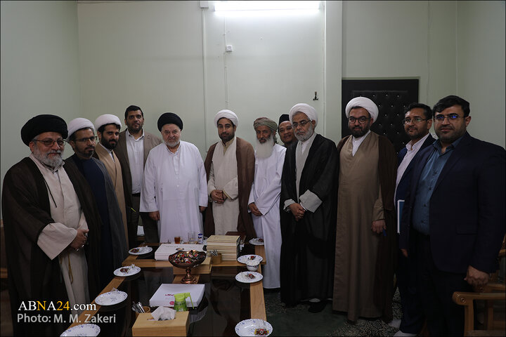 دیدار اعضای دانشنامه ویکی با حجت الاسلام شهرستانی