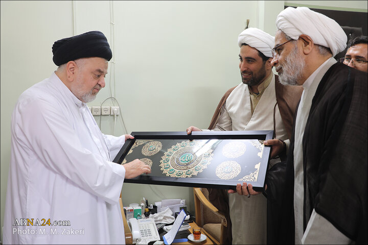 دیدار اعضای دانشنامه ویکی با حجت الاسلام شهرستانی