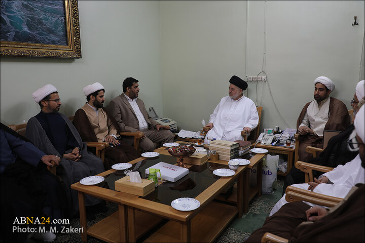 دیدار اعضای دانشنامه ویکی با حجت الاسلام شهرستانی