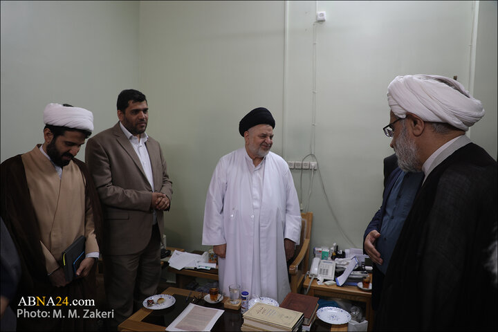 دیدار اعضای دانشنامه ویکی با حجت الاسلام شهرستانی