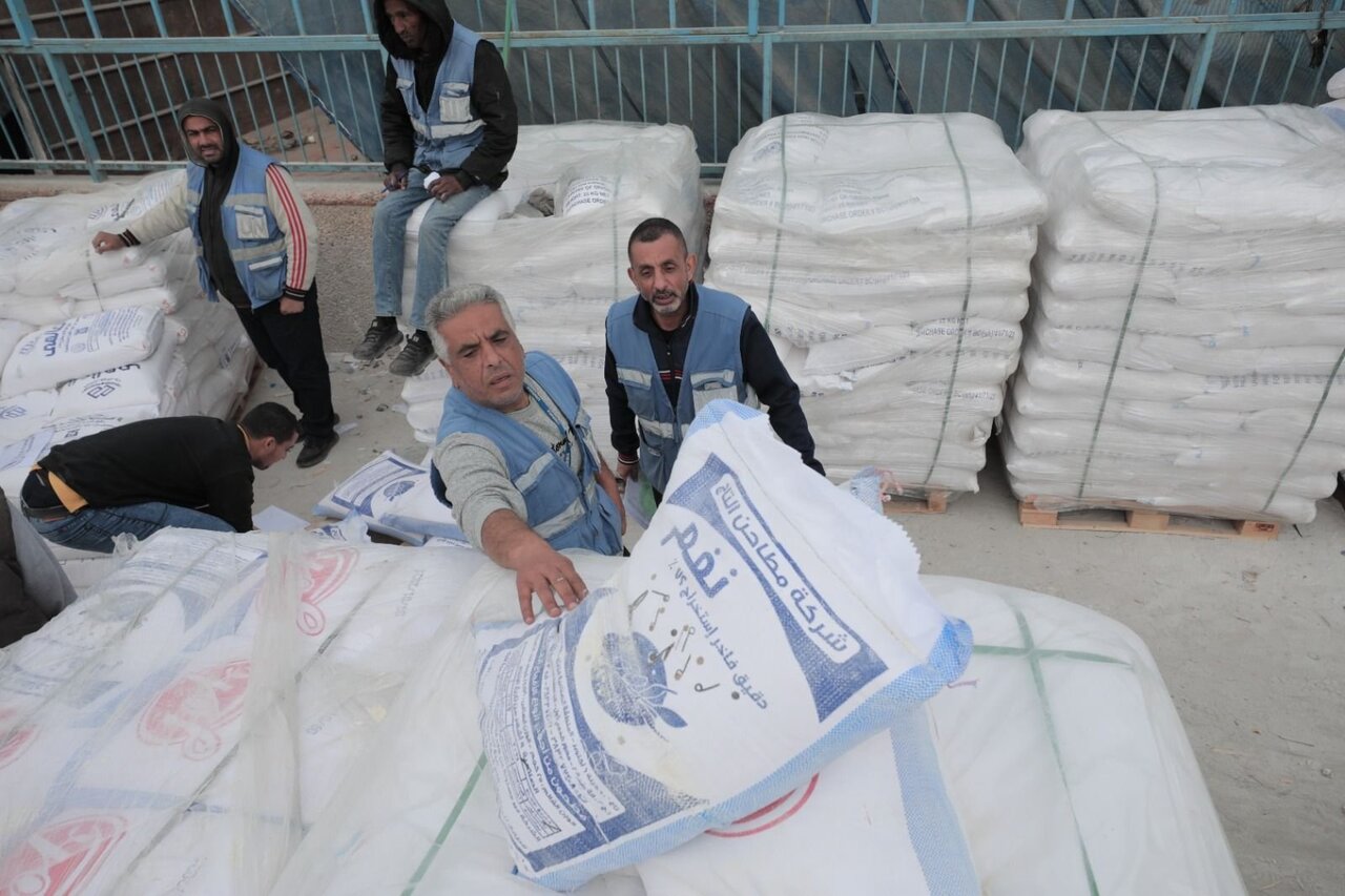 Hamas rejects Israeli aid plan, calls it political blackmail