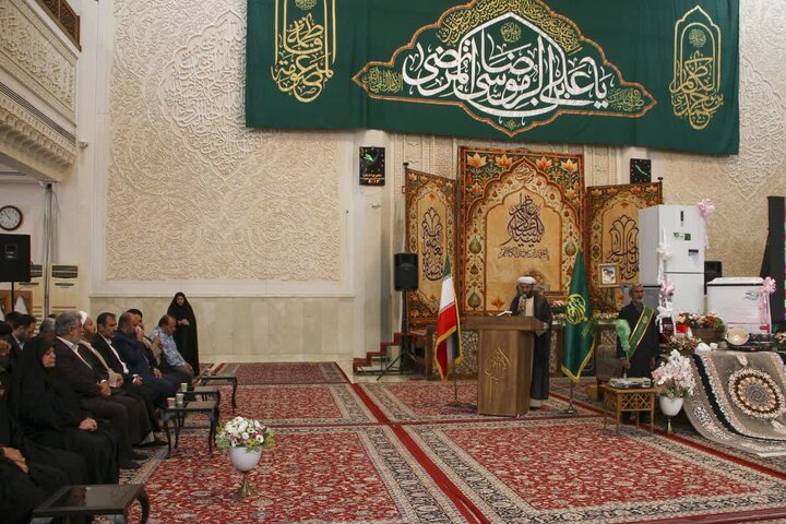 تصاویر| آیین توزیع 20 سری جهیزیه به نوعروسان در حرم مطهر شاهچراغ(ع)