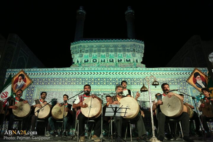 جشن بزرگ میلاد امام رضا(ع) در میدان امام خمینی(ره) اصفهان