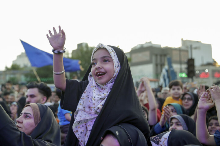 جشن بزرگ امام رضایی‌ها در مشهد