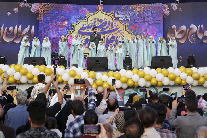 جشن بزرگ امام رضایی‌ها در مشهد