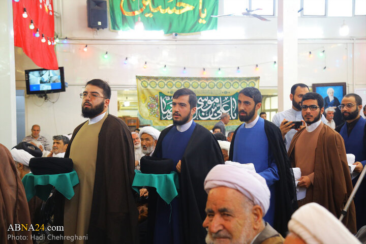 مراسم عمامه گذاری طلاب توسط آیت الله فاضل لنکرانی