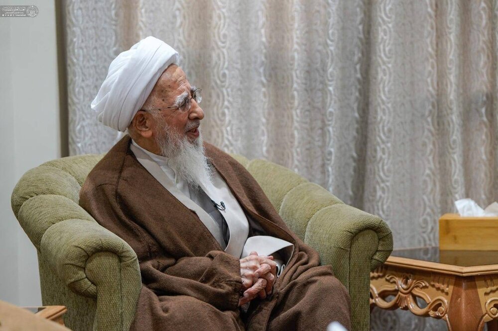 حرم امیرالمؤمنین (علیہ السلام) کے متولی کی آیت اللہ جوادی آملی سے ملاقات