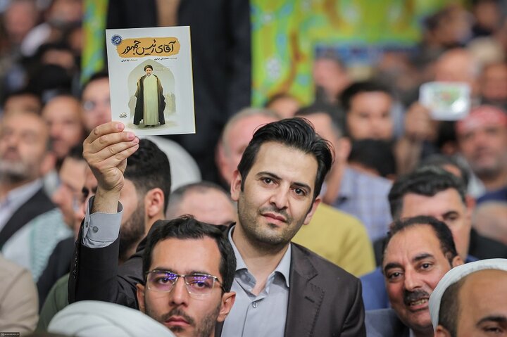 دیدار معلمان با رهبر انقلاب