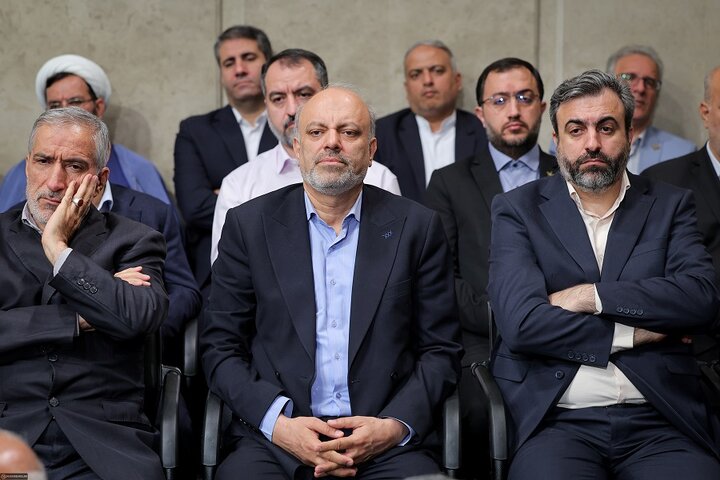 دیدار معلمان با رهبر انقلاب