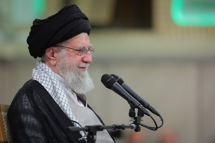 دیدار معلمان با رهبر انقلاب