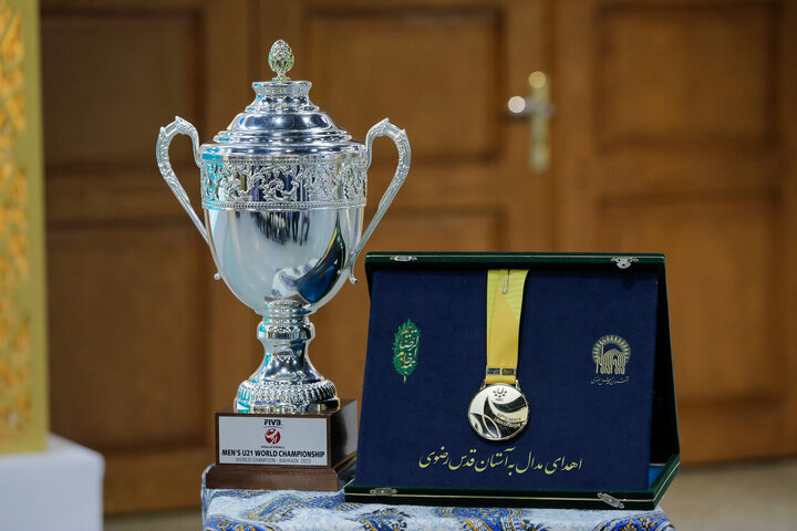 Photos: National Volleyball Team Championship Cup donated to Razavi Shrine Museum