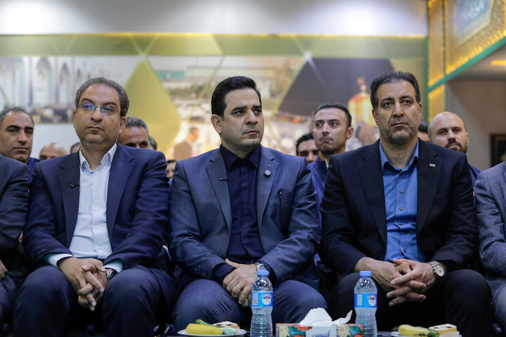 Photos: National Volleyball Team Championship Cup donated to Razavi Shrine Museum