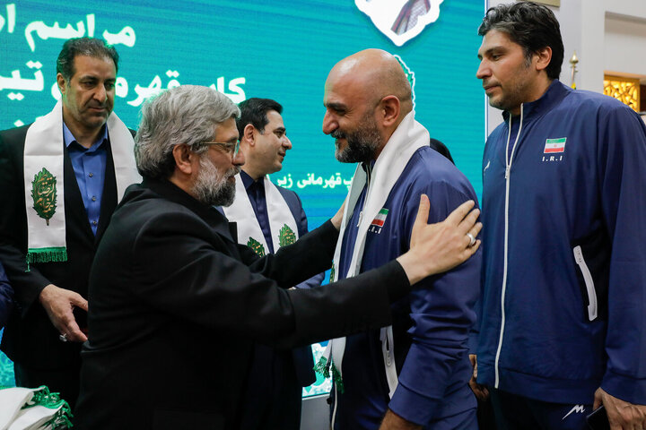 Photos: National Volleyball Team Championship Cup donated to Razavi Shrine Museum