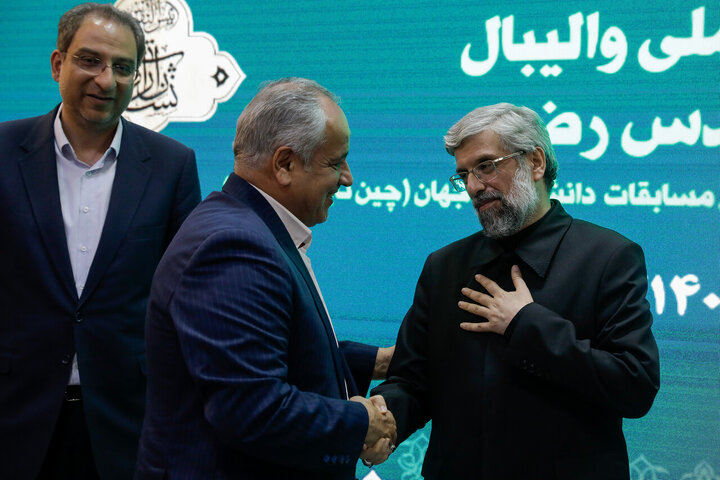 Photos: National Volleyball Team Championship Cup donated to Razavi Shrine Museum