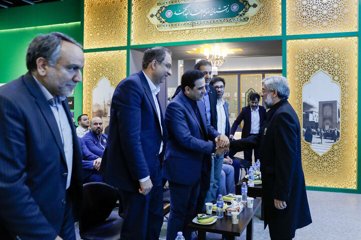 Photos: National Volleyball Team Championship Cup donated to Razavi Shrine Museum