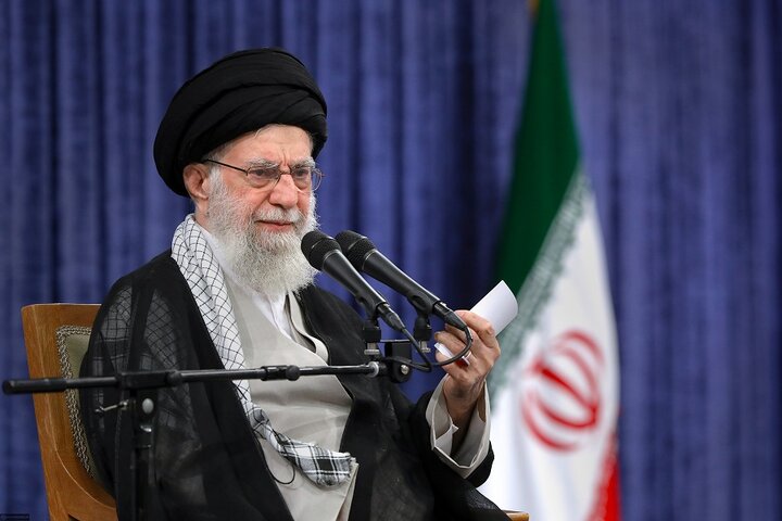 مراسم بزرگداشت شهید رئیسی با حضور رهبر انقلاب