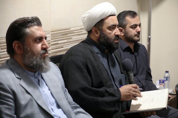 Photos: Members of Nour Quranic convoy meet with Supreme Leader's representative for Hajj and Pilgrimage Affairs