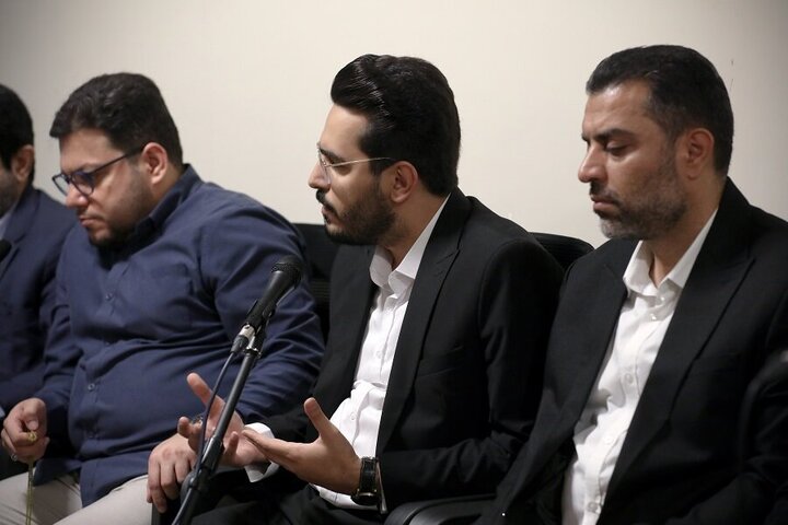 Photos: Members of Nour Quranic convoy meet with Supreme Leader's representative for Hajj and Pilgrimage Affairs