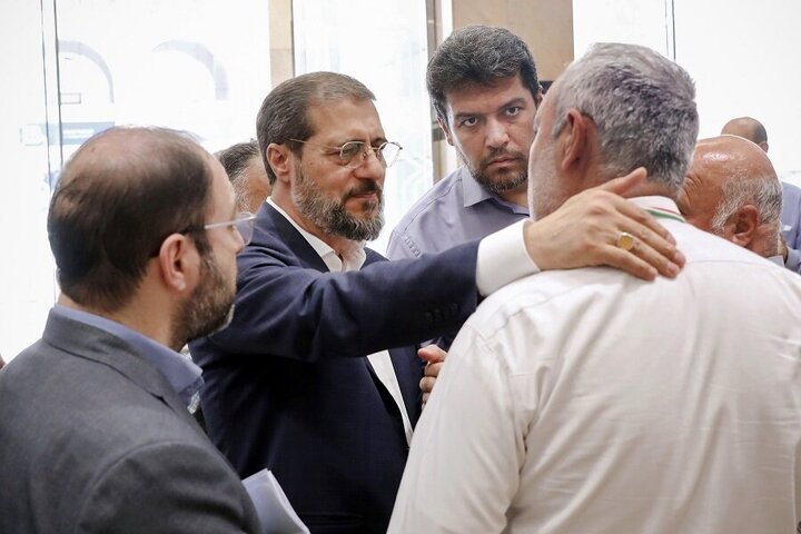Photos: Representative of Supreme Leader for Hajj and Pilgrimage Affairs visits Iranian pilgrims' hotel