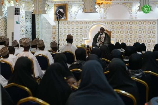 Sheikh Zakzaky meets Fudiyyah Quran memorization students ahead of graduation