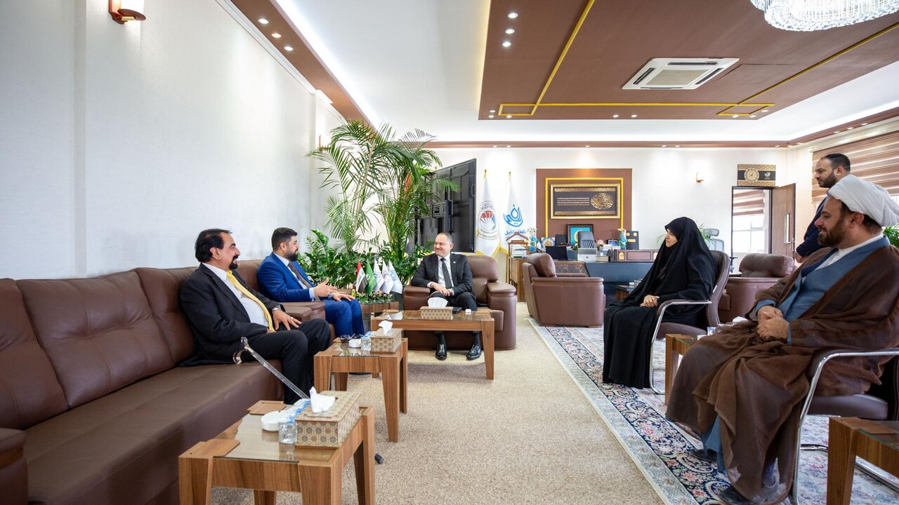 A Norwegian delegation reviews infrastructure of Al-Kafeel University and praises its scientific and developmental role