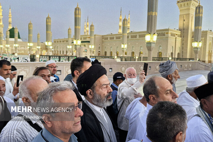 Photos: Pilgrims visit Al Baqi Cemetery during Hajj rituals