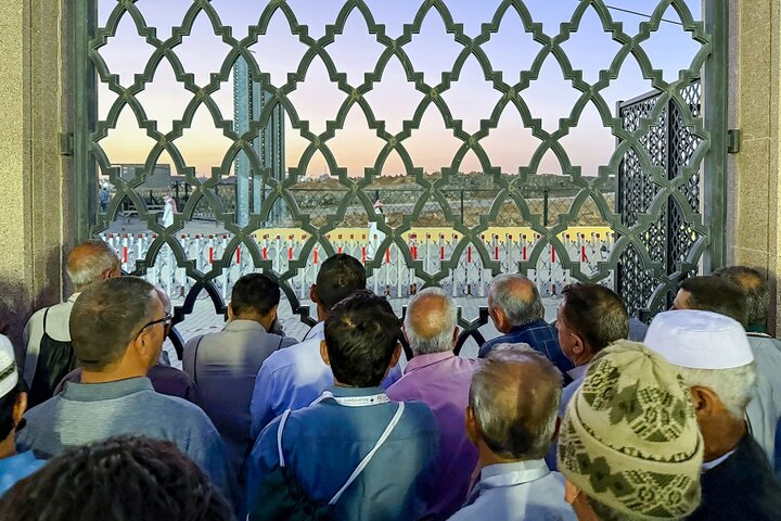 قبرستان بقیع؛ آینه‌ خاموش غربت اهل‌بیت(ع)