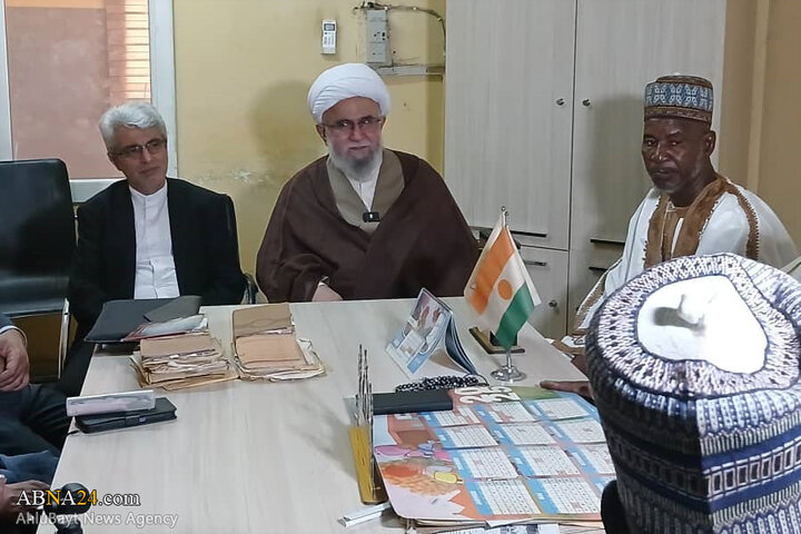 دیدار دبیرکل مجمع جهانی اهل‌بیت(ع) با امام مسجد بزرگ شهر نیامی