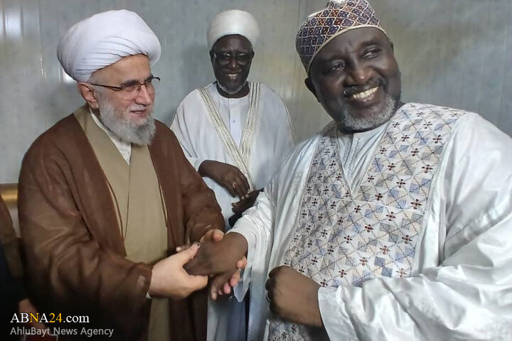 دیدار دبیرکل مجمع جهانی اهل‌بیت(ع) با قطب تیجانیه در شهر «کیوتا» نیجر