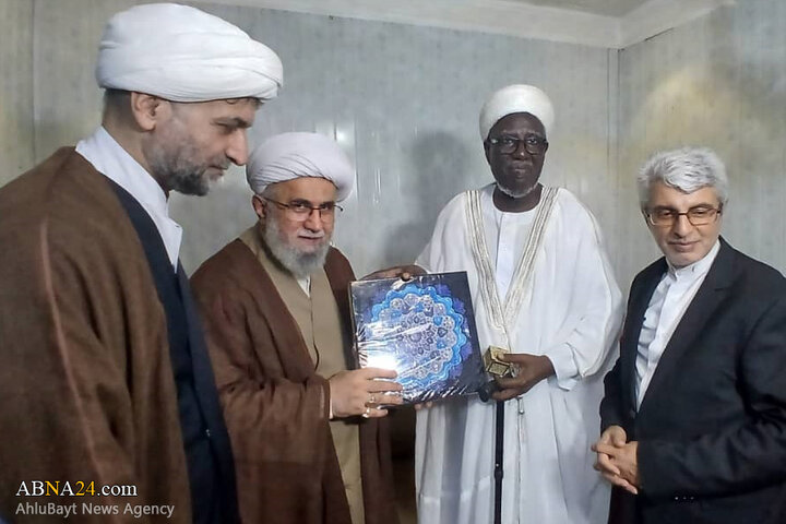 دیدار دبیرکل مجمع جهانی اهل‌بیت(ع) با قطب تیجانیه در شهر «کیوتا» نیجر