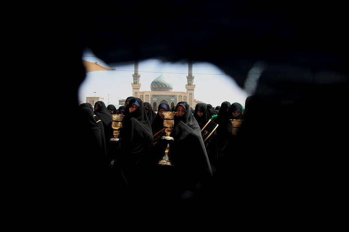 Photos: Mourning procession of servants of Hazrat Masoumeh shrine held on Imam Jawad martyrdom anniversary