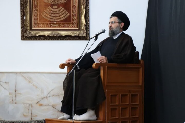 مراسم سوگواری سالروز شهادت امام جواد(ع) در دفتر آیت‌الله نوری همدانی