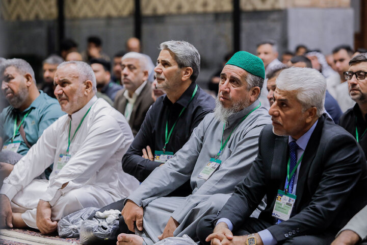تشرف موکب داران سامرا به حرم مطهر رضوی