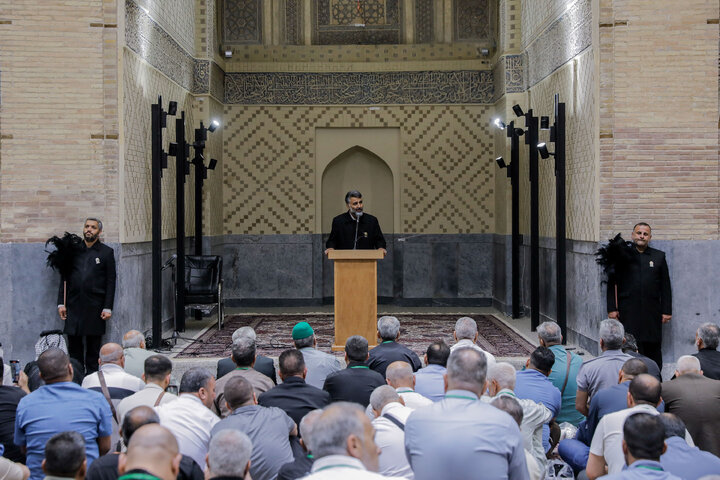 تشرف موکب داران سامرا به حرم مطهر رضوی