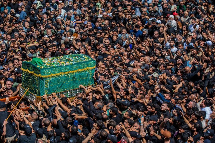 تشییع نمادین پیکر امام جواد(ع) در کاظمین