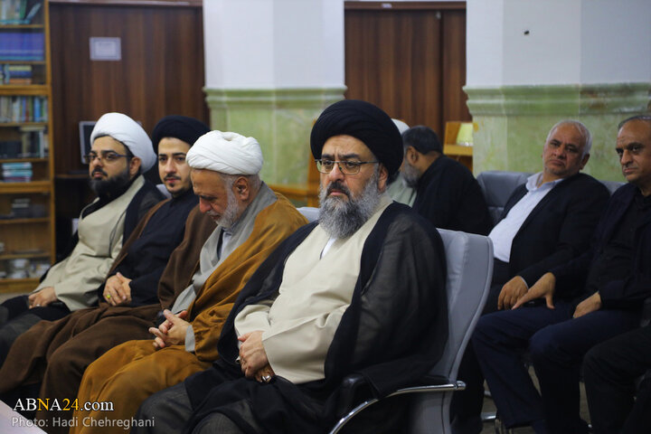 نشست علمی «امام خمینی (س)، حوزه پیشرو و سرآمد و بایسته های فقه کارآمد»