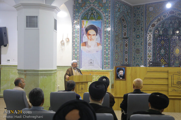 نشست علمی «امام خمینی (س)، حوزه پیشرو و سرآمد و بایسته های فقه کارآمد»
