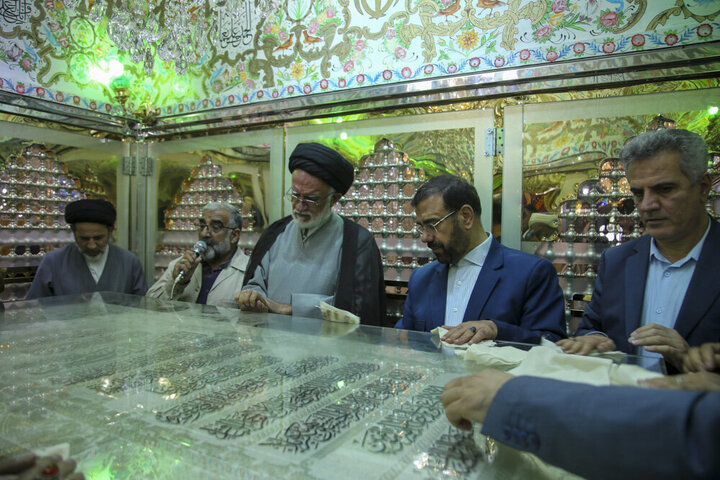 Photos: Dust-cleaning ceremony of Imamzadeh Sayyed Aladdin Hosein holy shrine held in Shiraz