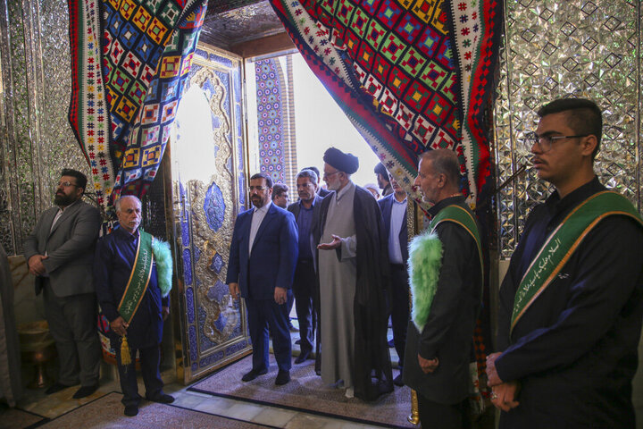 Photos: Dust-cleaning ceremony of Imamzadeh Sayyed Aladdin Hosein holy shrine held in Shiraz