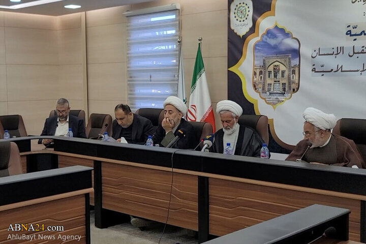 Photos: Session "Seminary and Its Role in Shaping the Future of Man and Building Islamic Civilization" held in Beirut