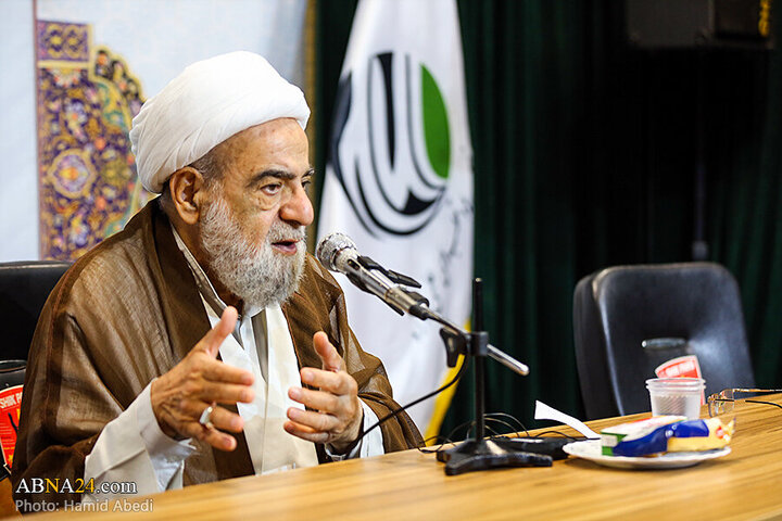 Photos: Conference on "Imam Khomeini, the Resistance Front and the Regime of Dominance" held in Qom