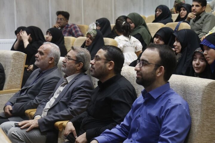 Photos: Special program to commemorate martyrs of Ordibehesht flight held in Tabriz