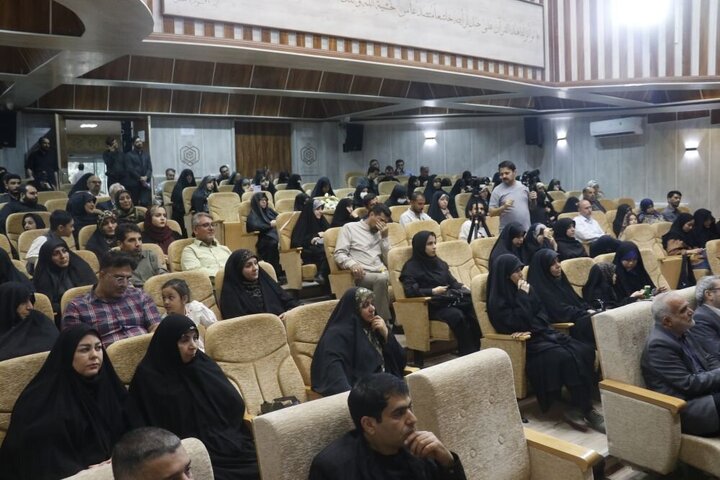 Photos: Special program to commemorate martyrs of Ordibehesht flight held in Tabriz