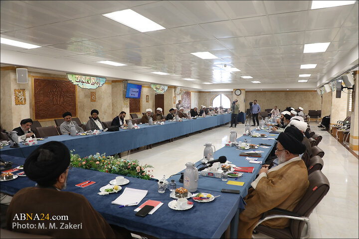 پیش‌نشست همایش بین‌المللی «اربعین، معنویت و اقتدار اسلامی» در شهر قم